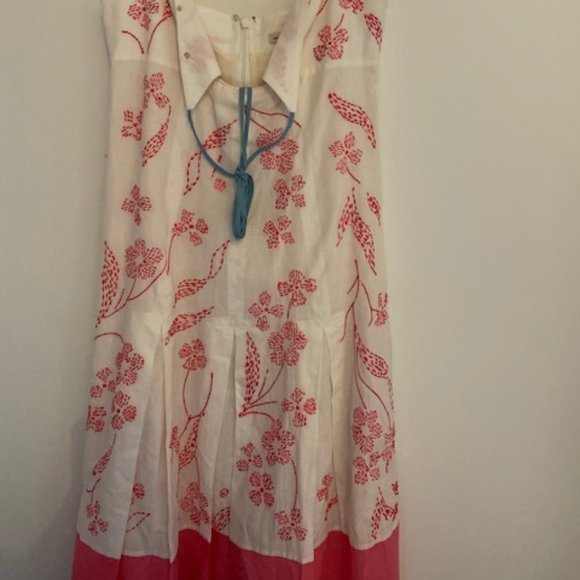 Rare The OC Summer Roberts BCBGMaxAzria Pink Floral Embroidered Dress Size 2 - Picture 6 of 7